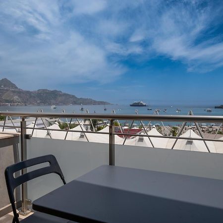 Apple House Apartment Giardini Naxos Ngoại thất bức ảnh